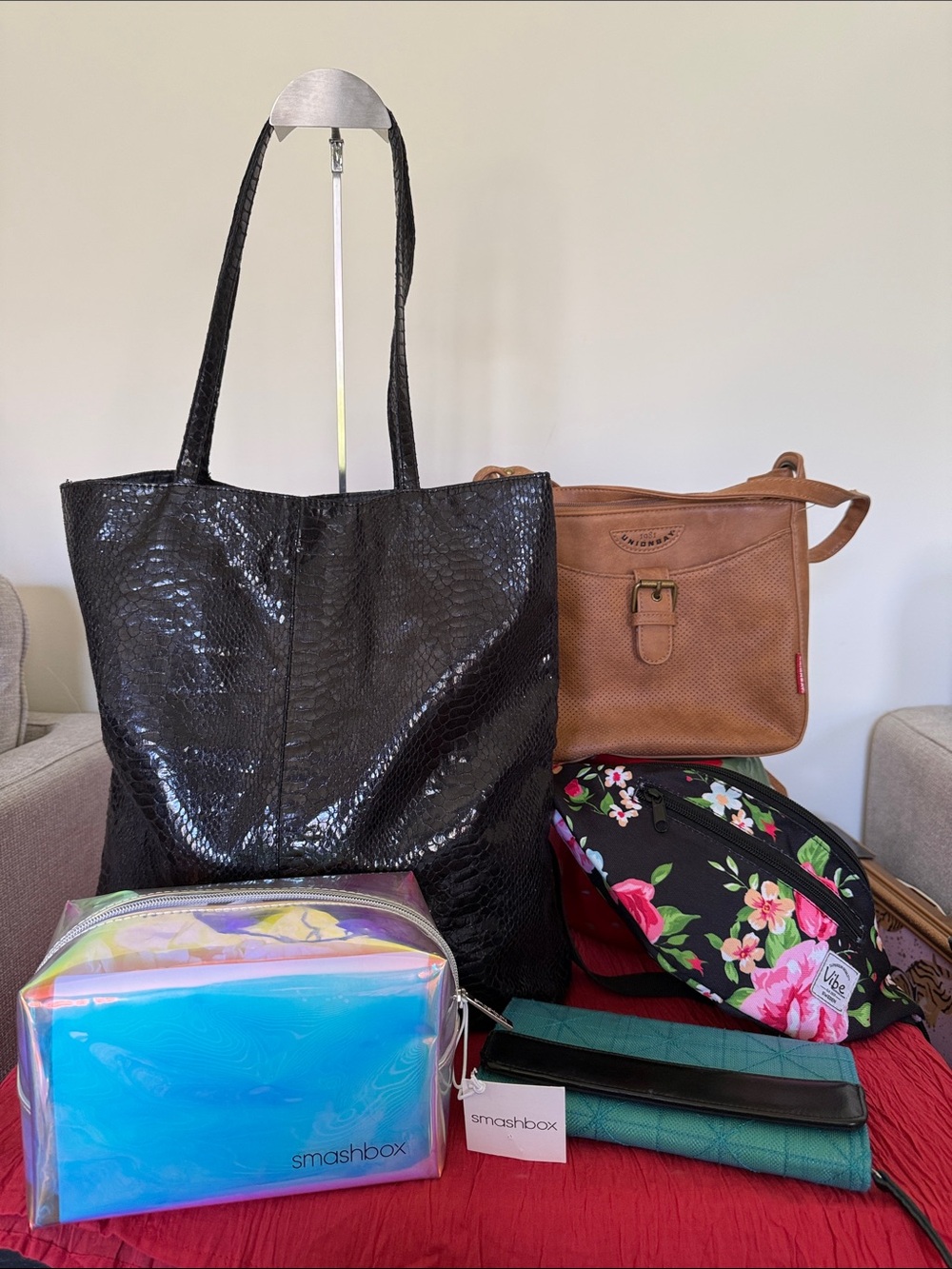 Black Faux-Croc Tote union bay crossbody 3other bags bundle